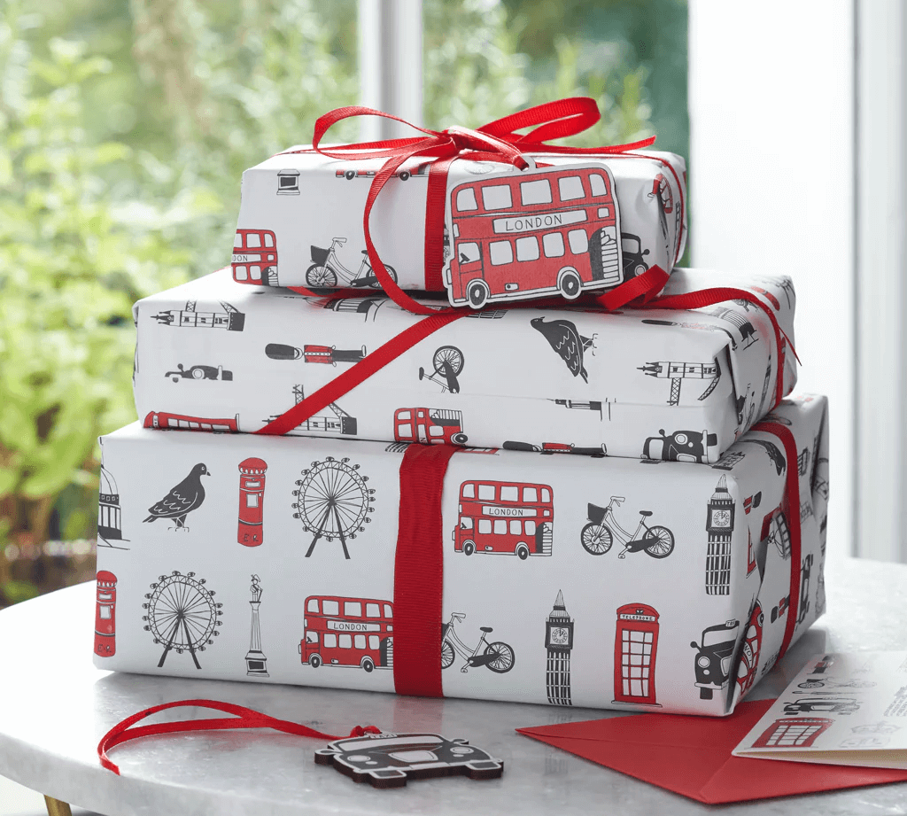 gift-wrapping